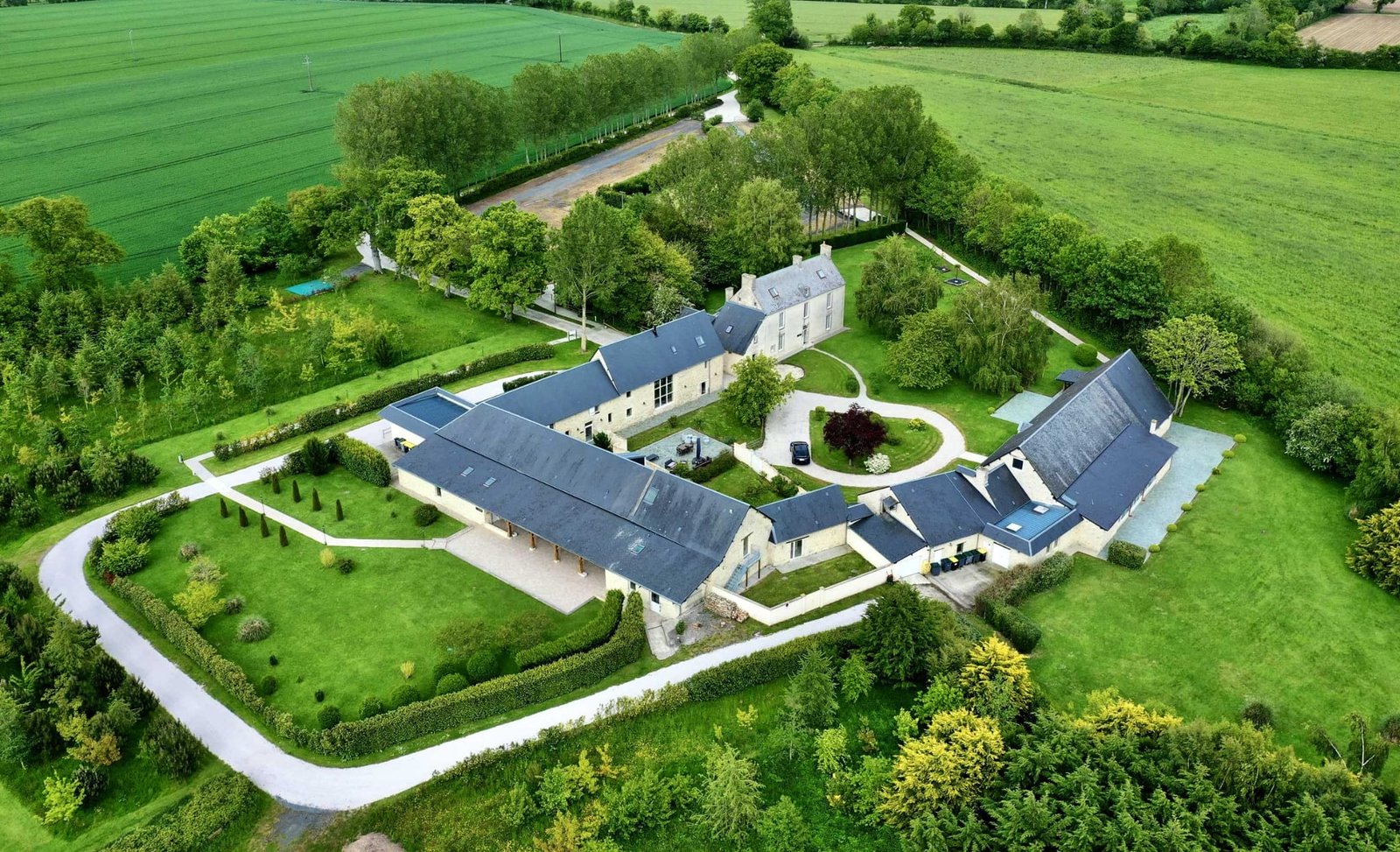 WhatsApp Image 2026-01-06 at 20.08.57 (1)